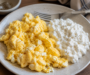 Simple Scrambled Eggs and Cottage Cheese